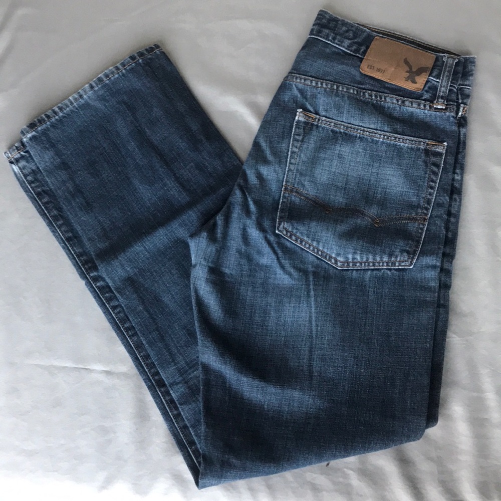 American Eagle men’s jeans